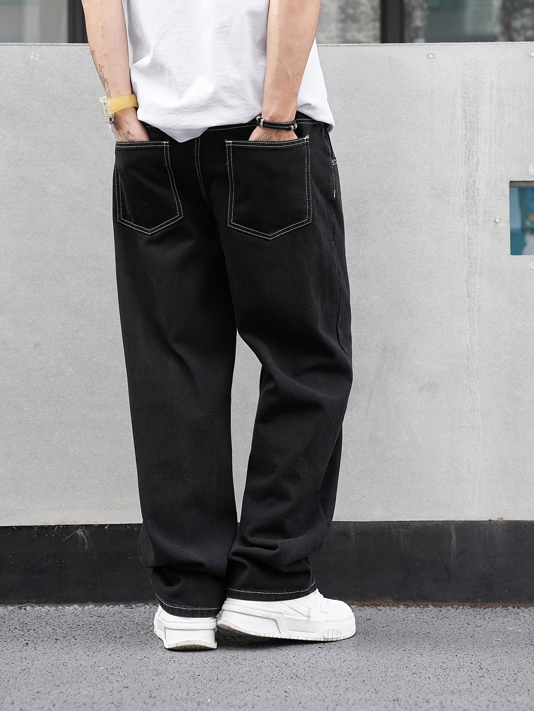 Russell | Relaxed-Fit Straight Trousers