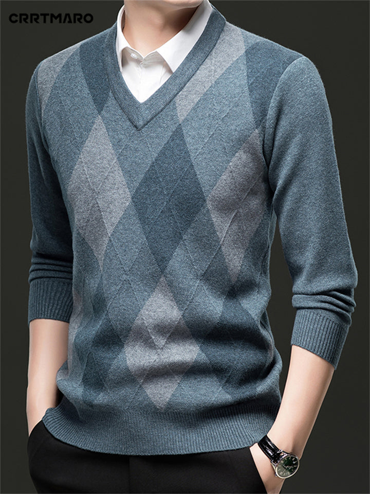 Ellis | V-Neck Argyle Sweater