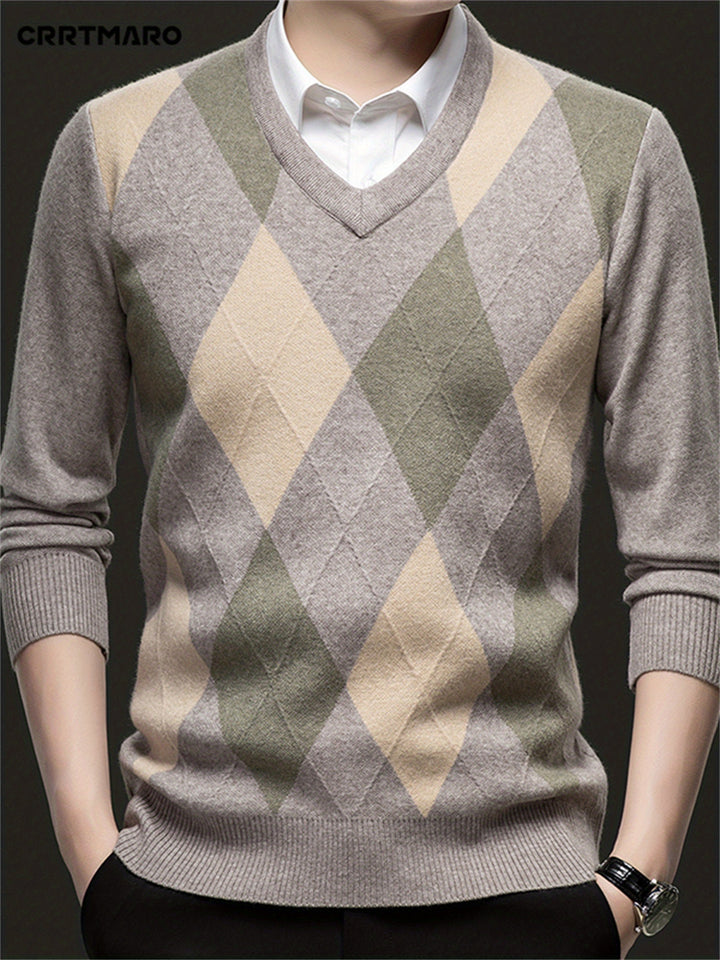 Ellis | V-Neck Argyle Sweater