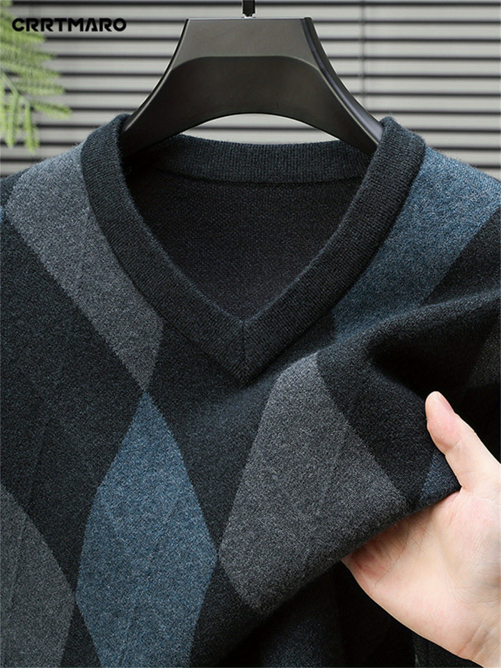 Ellis | V-Neck Argyle Sweater