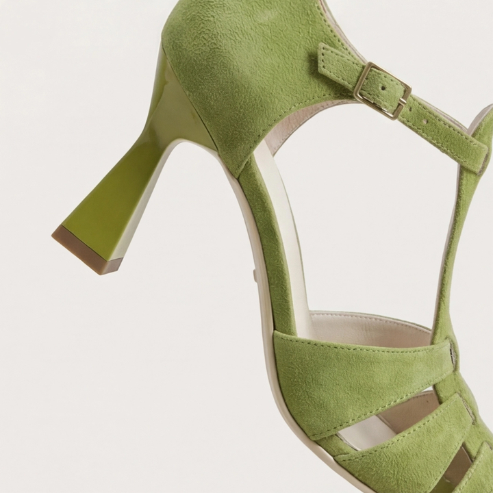 Ella | Stylish Vintage Strap Heels