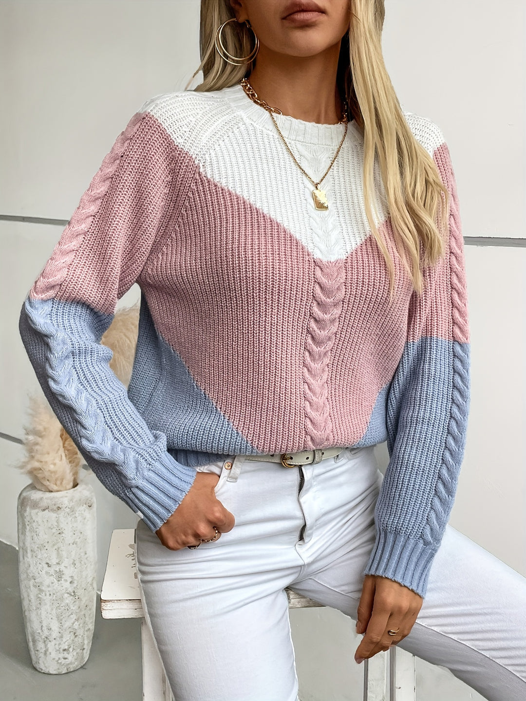 Linnea | Colour-Block Cable Sweater