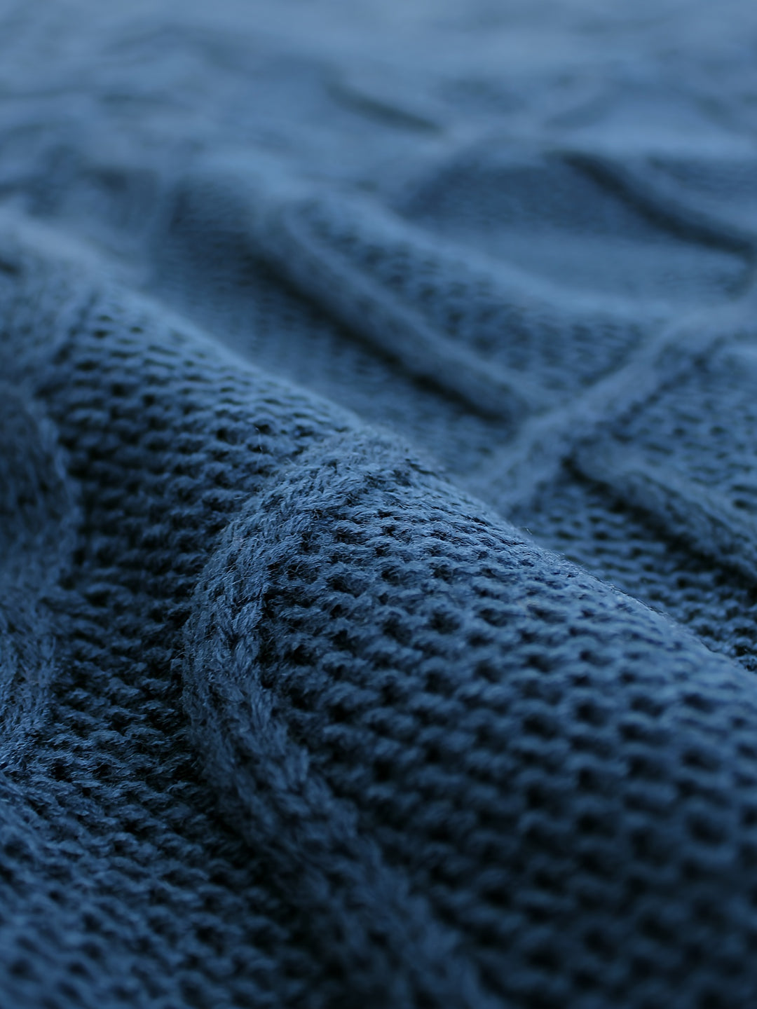 Colleen | Cable-Knit V-Neck Sweater Vest