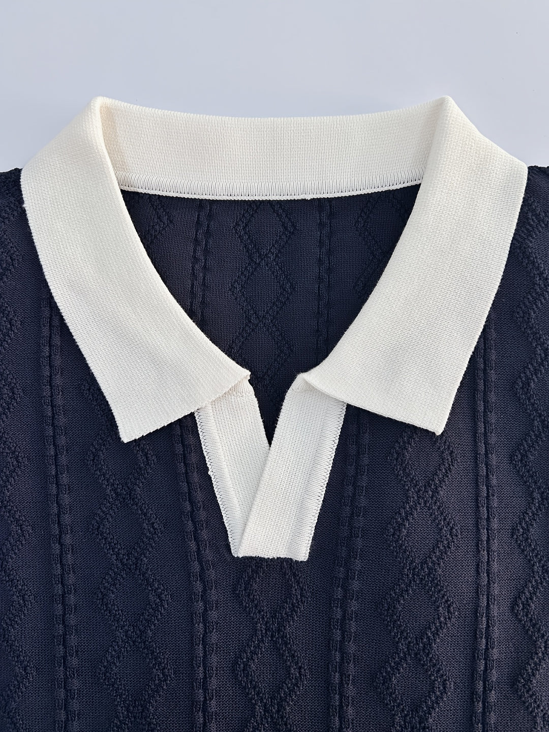 Emerson | Textured Contrast-Collar Polo Shirt