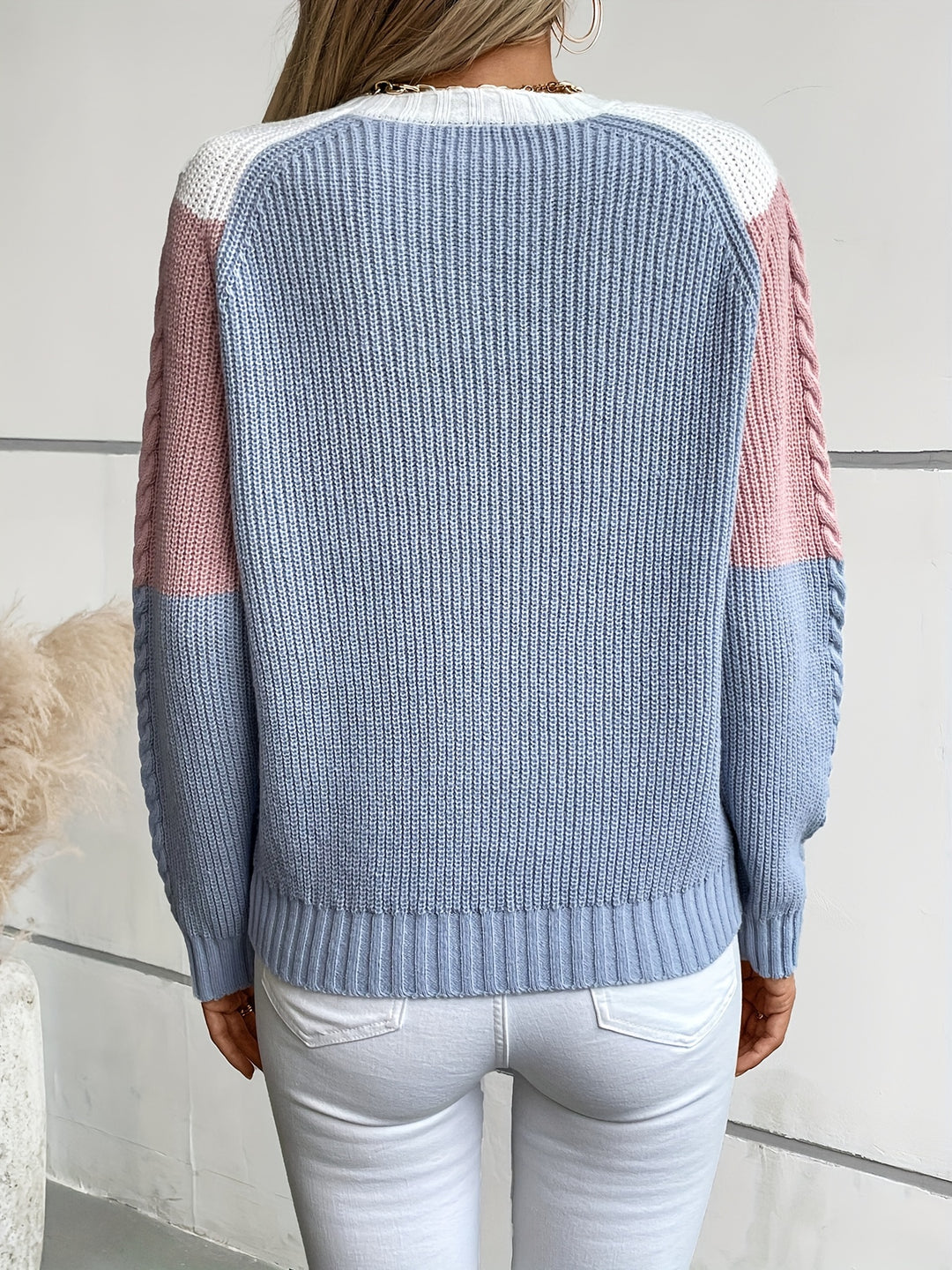 Linnea | Colour-Block Cable Sweater