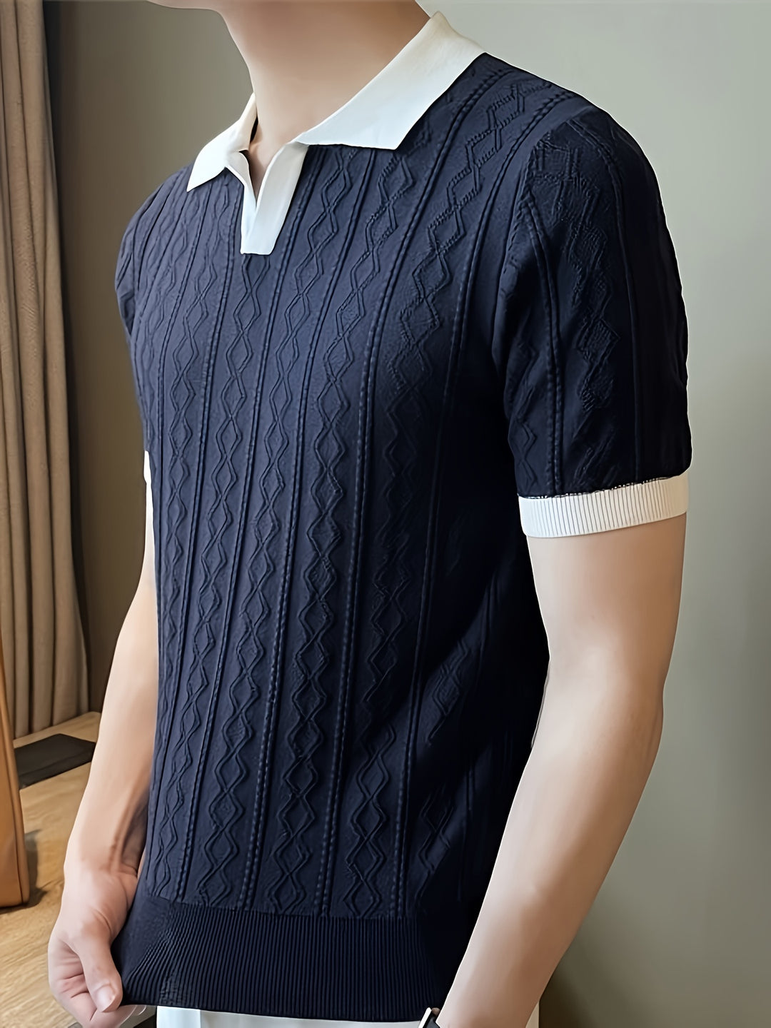 Emerson | Textured Contrast-Collar Polo Shirt
