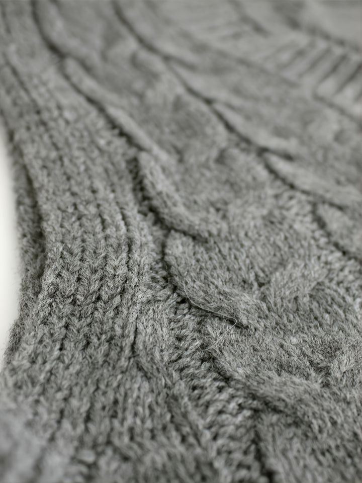 Colleen | Cable-Knit V-Neck Sweater Vest