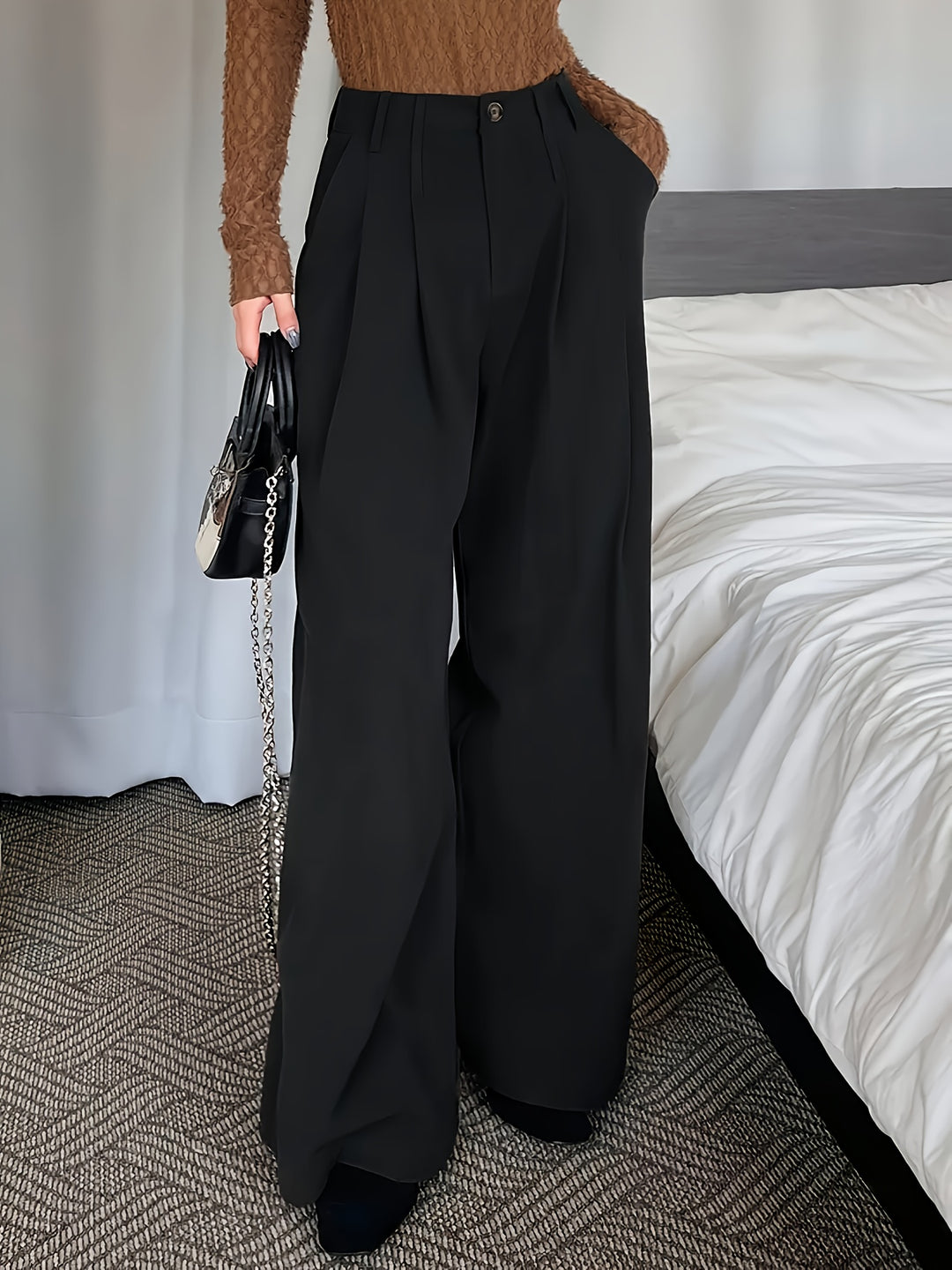 Patricia | Wide-Leg Pleated Trousers