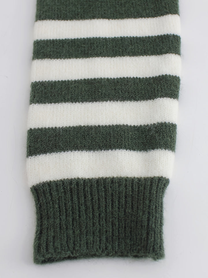 Cynthia | Ribbed Striped-Sleeve Sweater