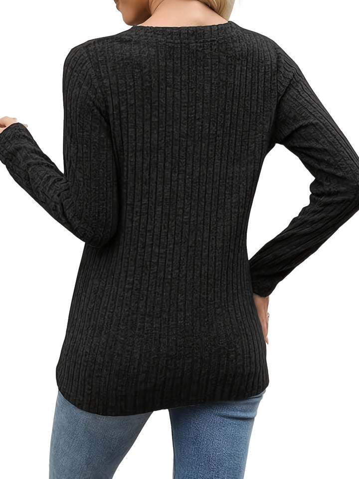 Noelle | Ribbed V-Neck Button Top