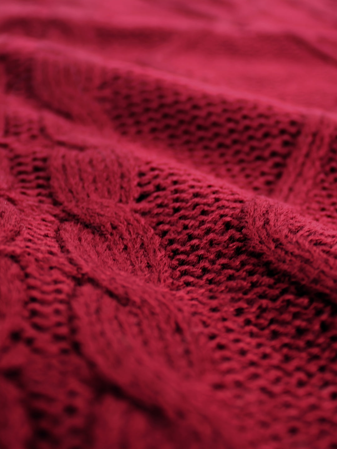 Colleen | Cable-Knit V-Neck Sweater Vest