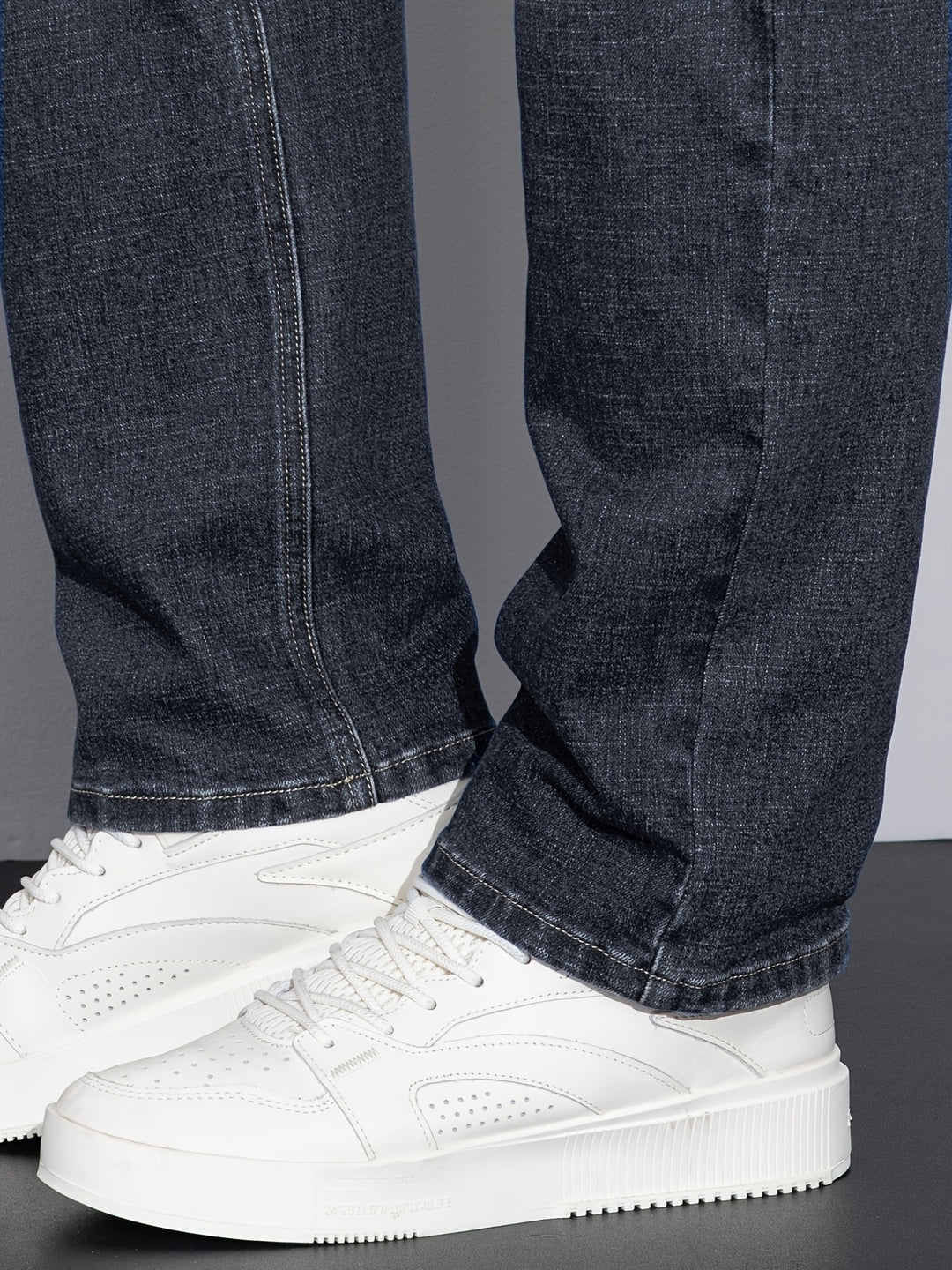 Barrett | Everyday Straight-Leg Jeans