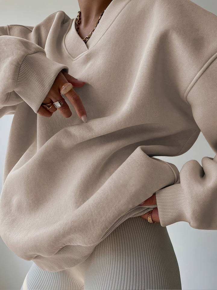 Odette | Relaxed V-Neck Sweatshirt