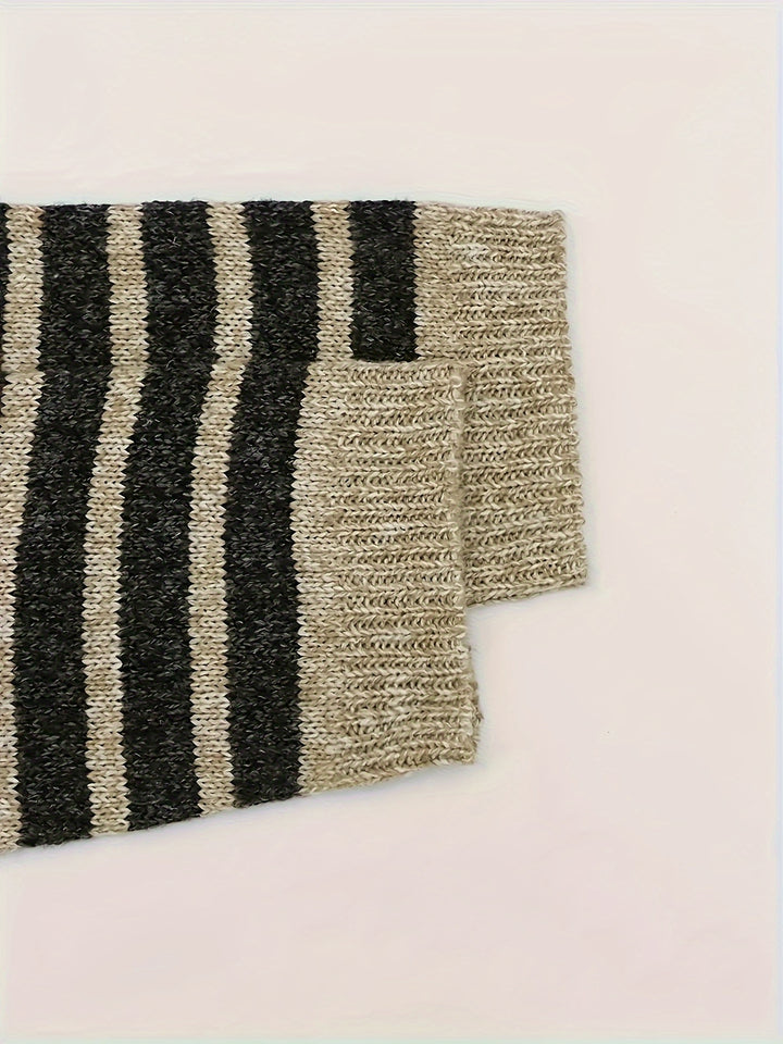Lorena | Relaxed High-Neck Sweater