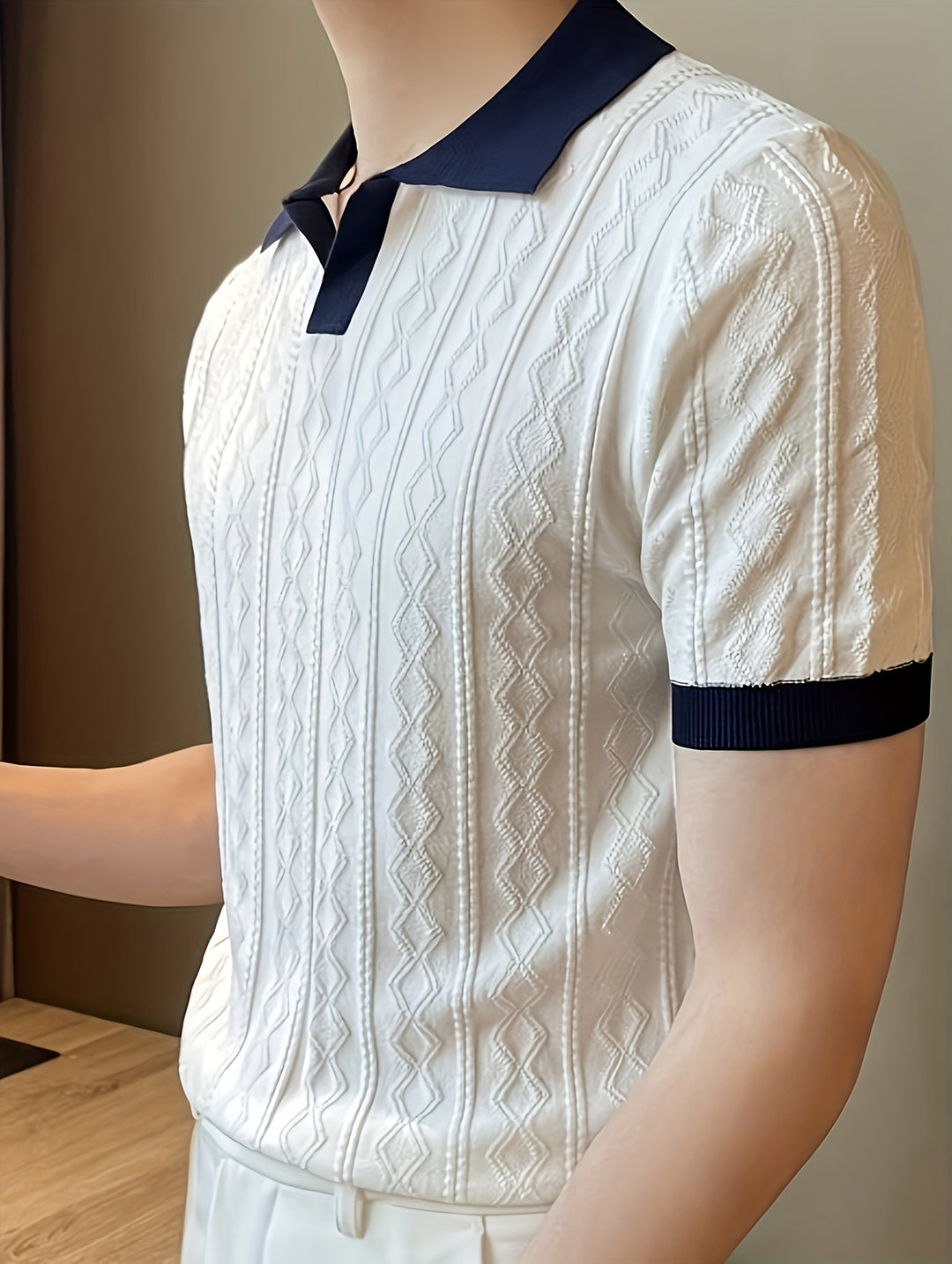 Emerson | Textured Contrast-Collar Polo Shirt