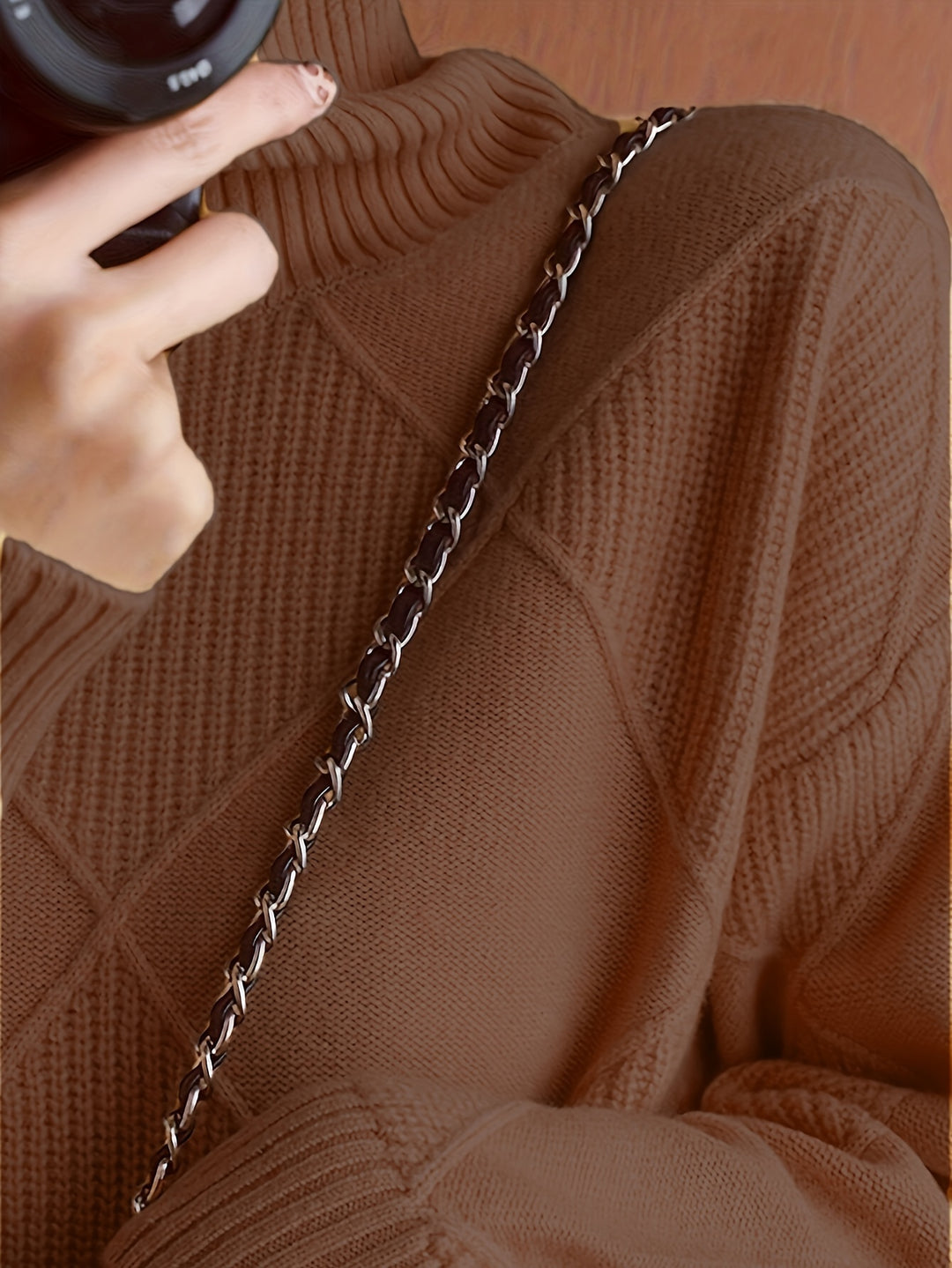 Freya | Textured Turtleneck Sweater