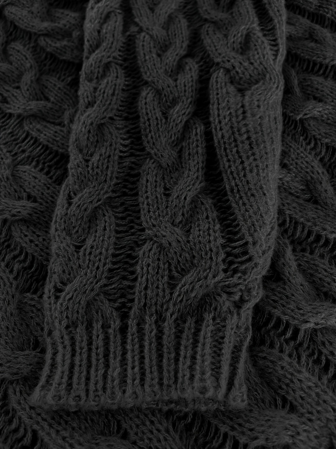 Iris | Relaxed Cable-Knit Sweater