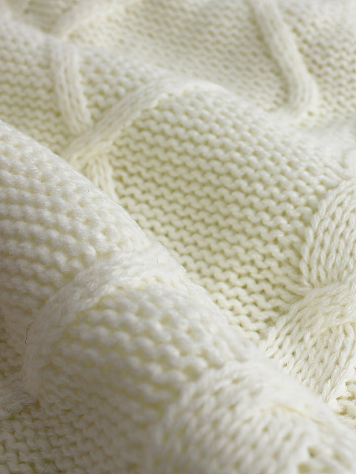 Colleen | Cable-Knit V-Neck Sweater Vest