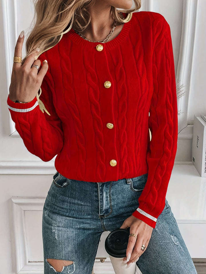 Gloria | Cable-Knit Buttoned Cardigan