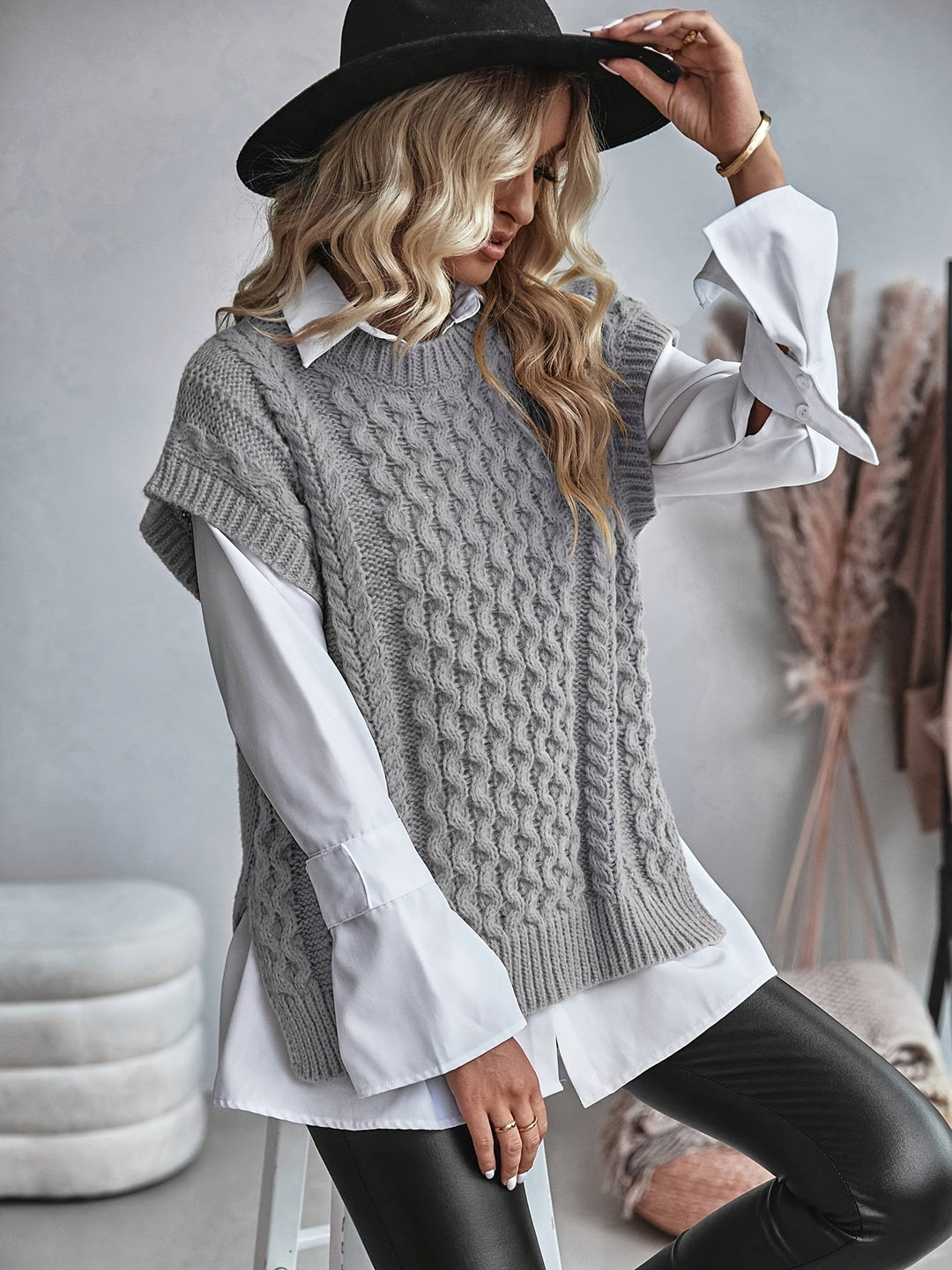 Colette | Cable-Knit Sleeveless Vest