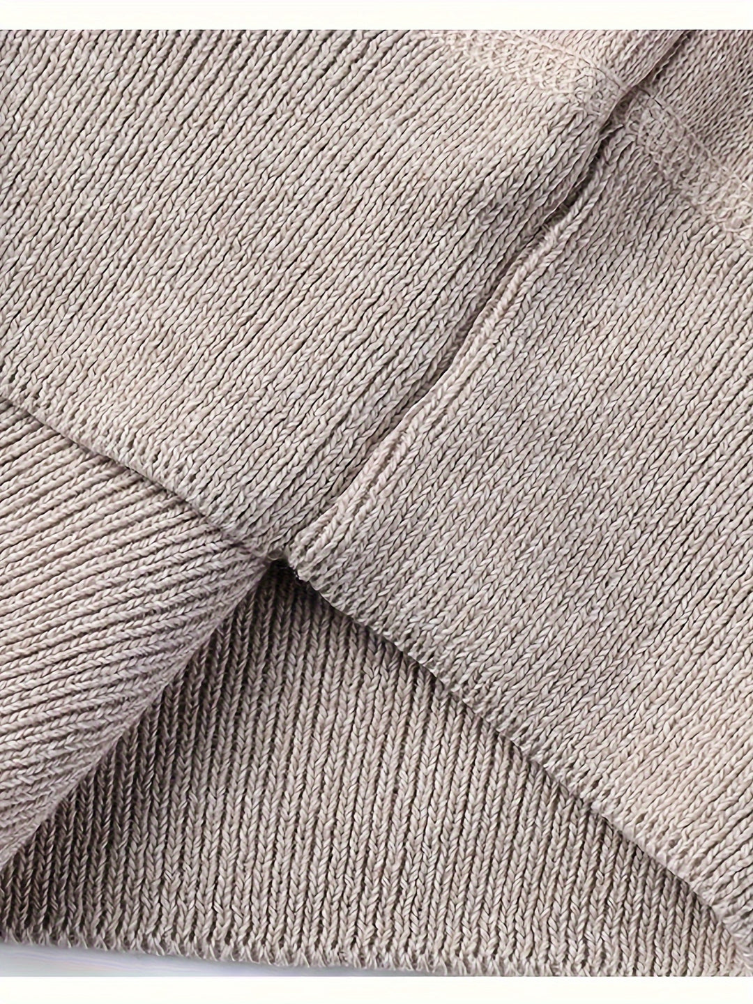 Tristan | Cosy High-Neck Sweater