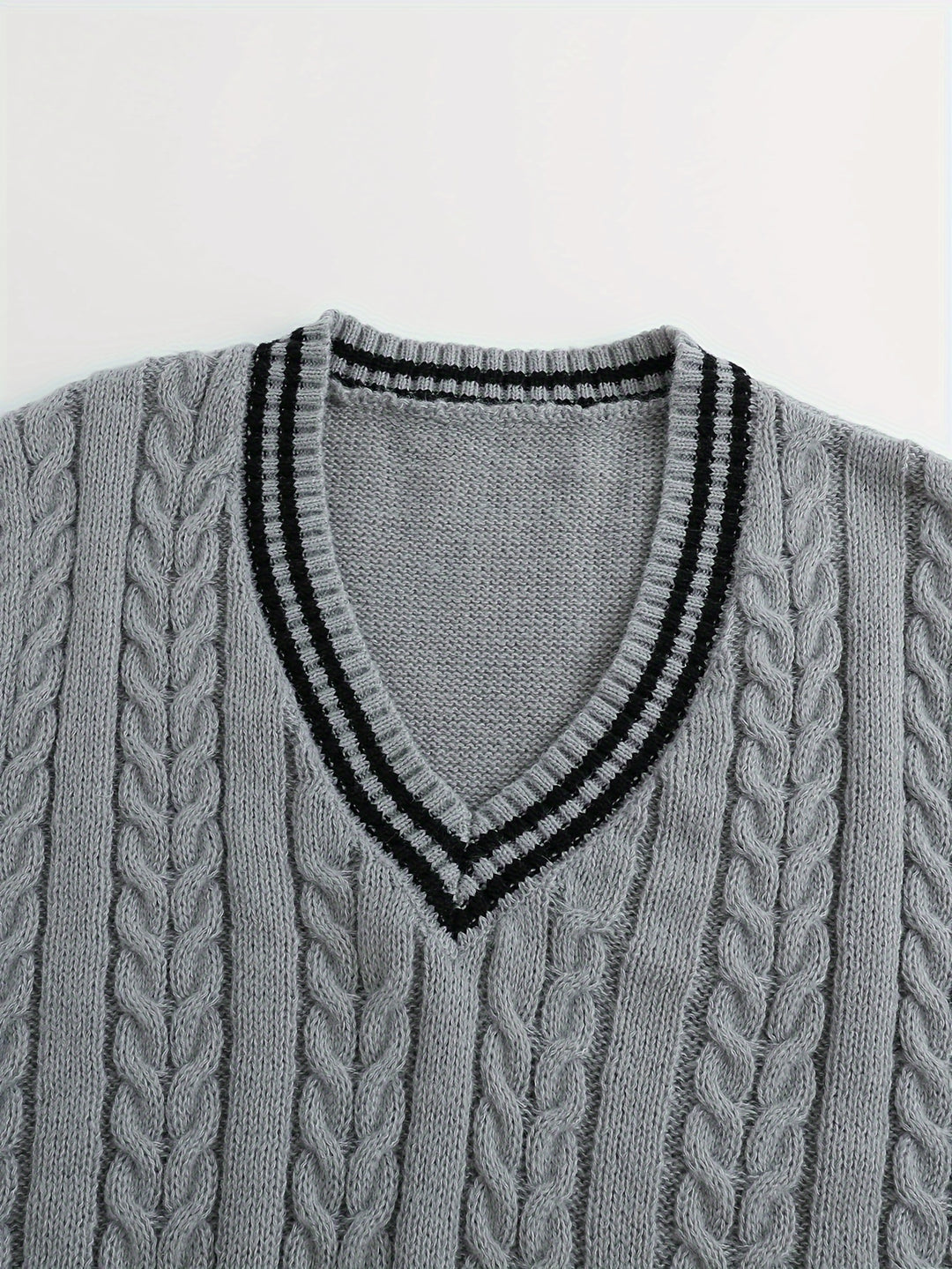 Lionel | Classic Cable-Knit Sweater Vest