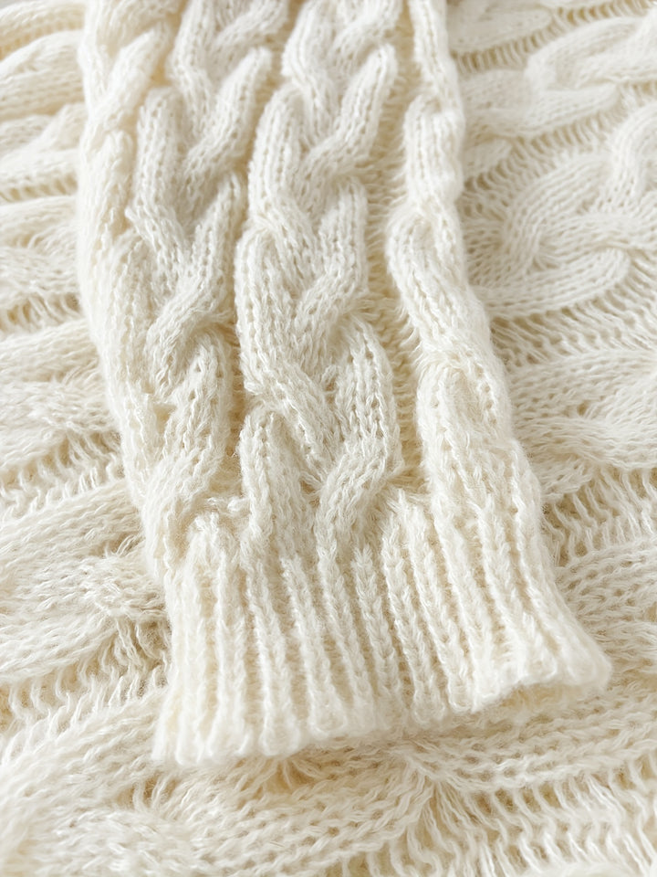 Iris | Relaxed Cable-Knit Sweater