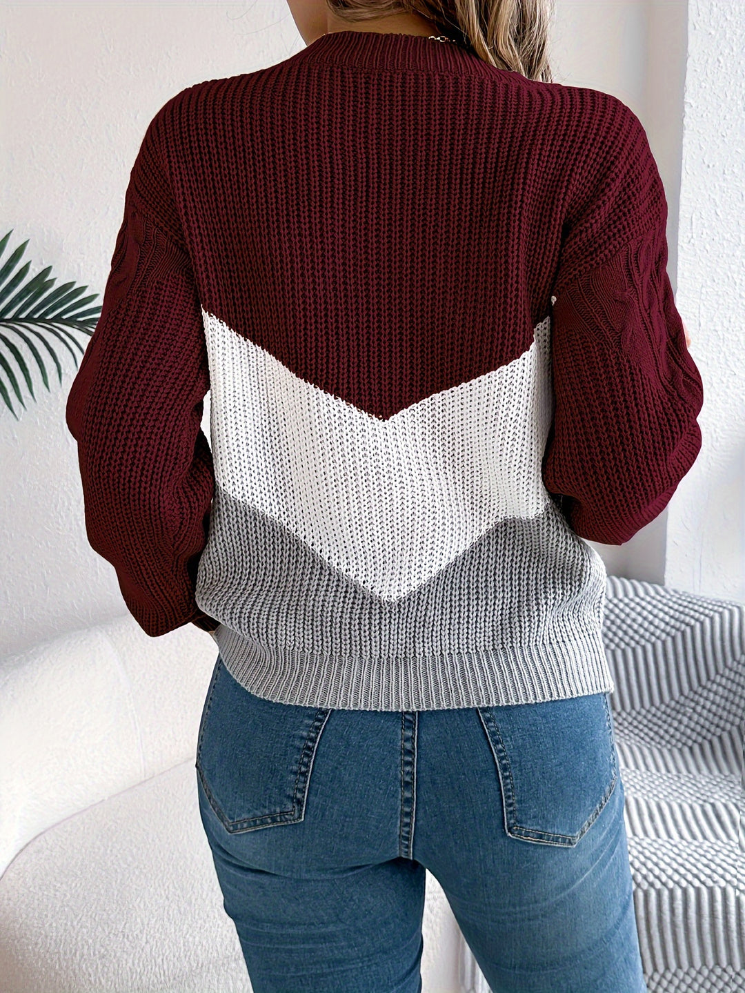 Noreen | Colour-Block Knit Sweater