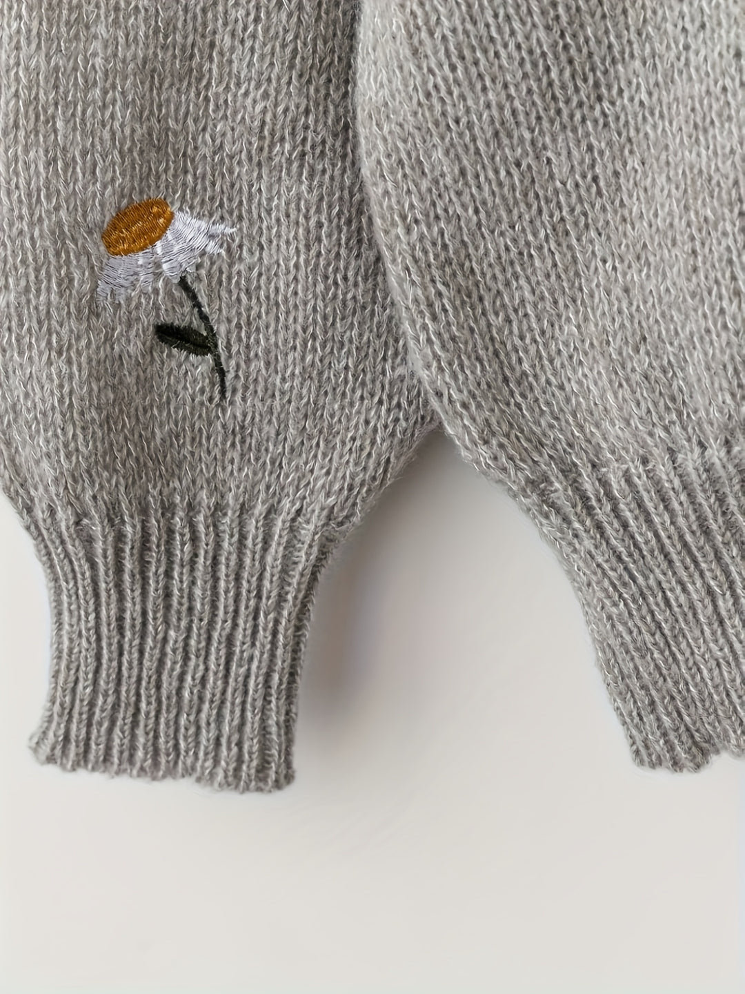 Lena | Blossom Embroidered Sweater
