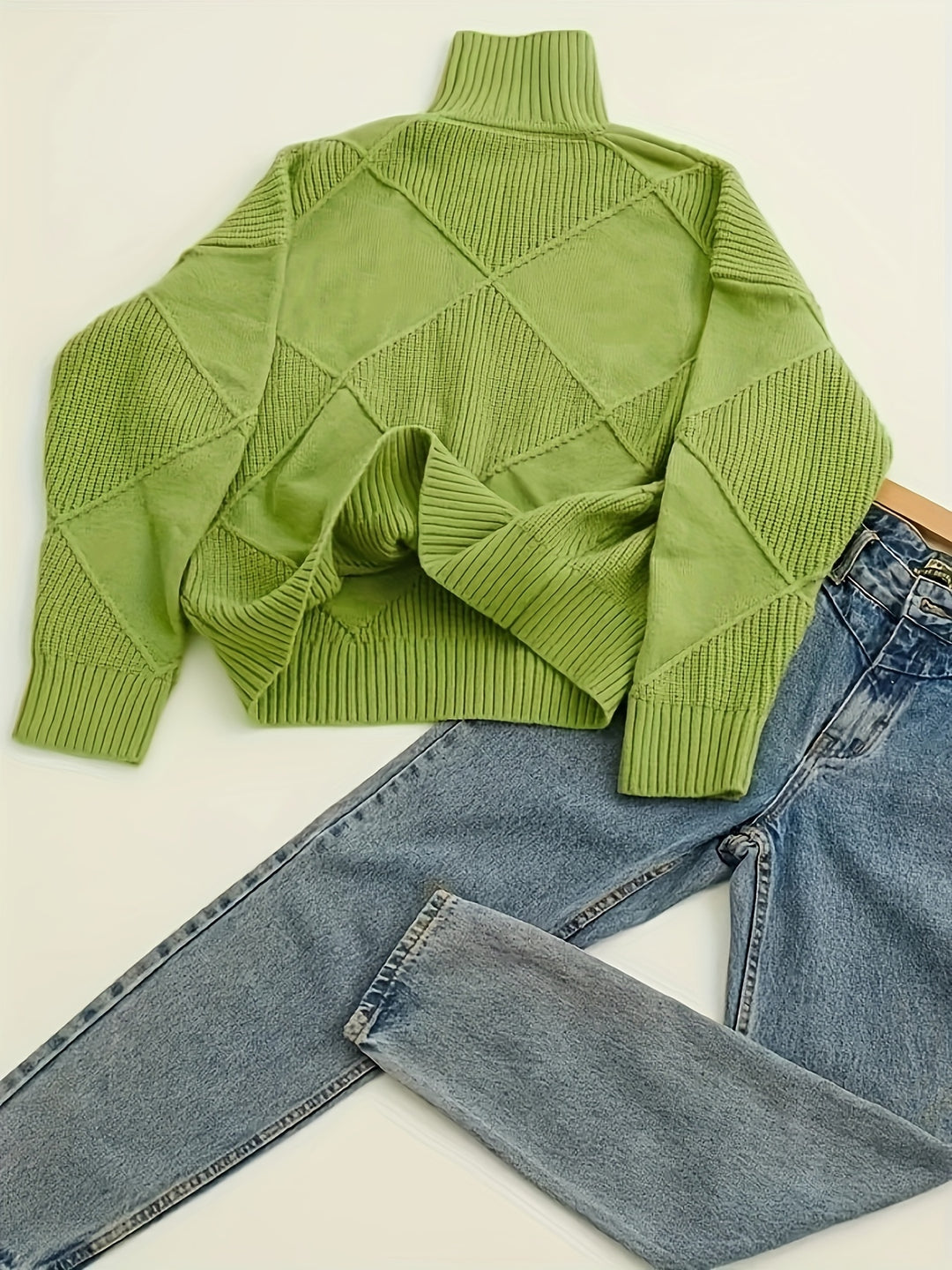 Freya | Textured Turtleneck Sweater