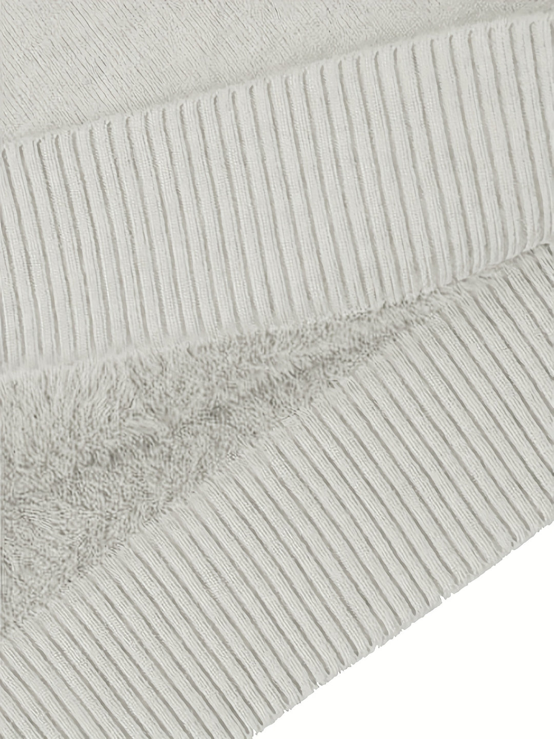 Beatrisa | Cosy High-Neck Pullover
