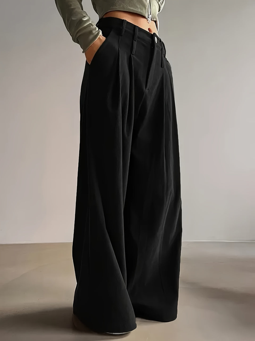 Patricia | Wide-Leg Pleated Trousers