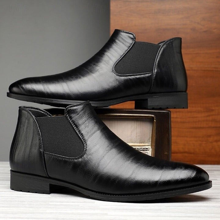 Clive | Classic Slip-On Chelsea Boots