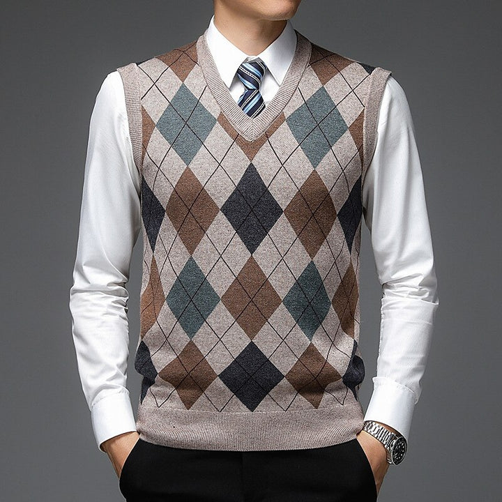 Sheldon | Argyle V-Neck Vest