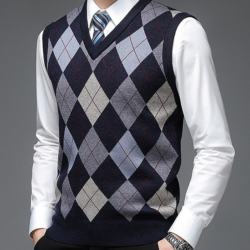 Sheldon | Argyle V-Neck Vest