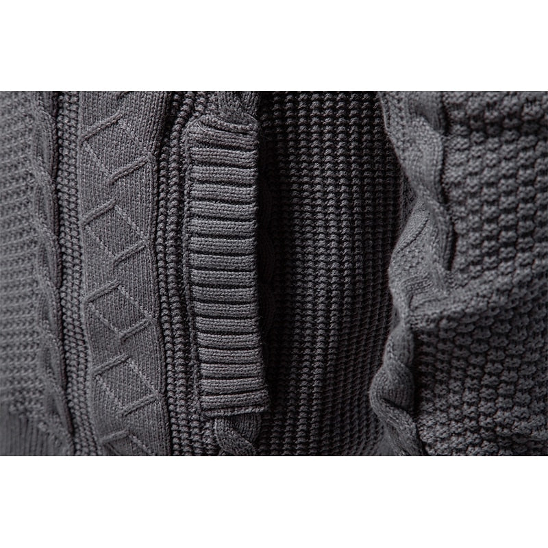 Clive | Cable-Knit Zip-Up Cardigan